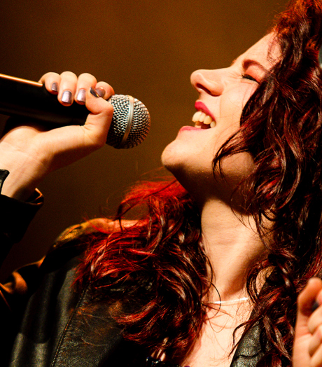 Promofoto Emily Hill Hi Res Jpg