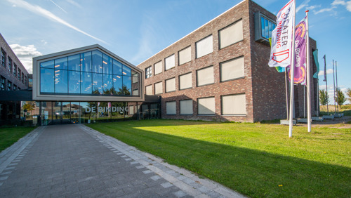 De Binding (Simone Stam 2025) 00005