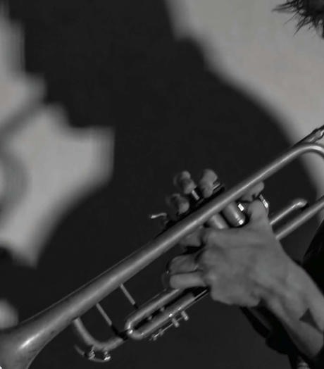 Thomas Heikoop Having A Chet With Baker (Petra De Koning Gans) RGB 150 Dpi