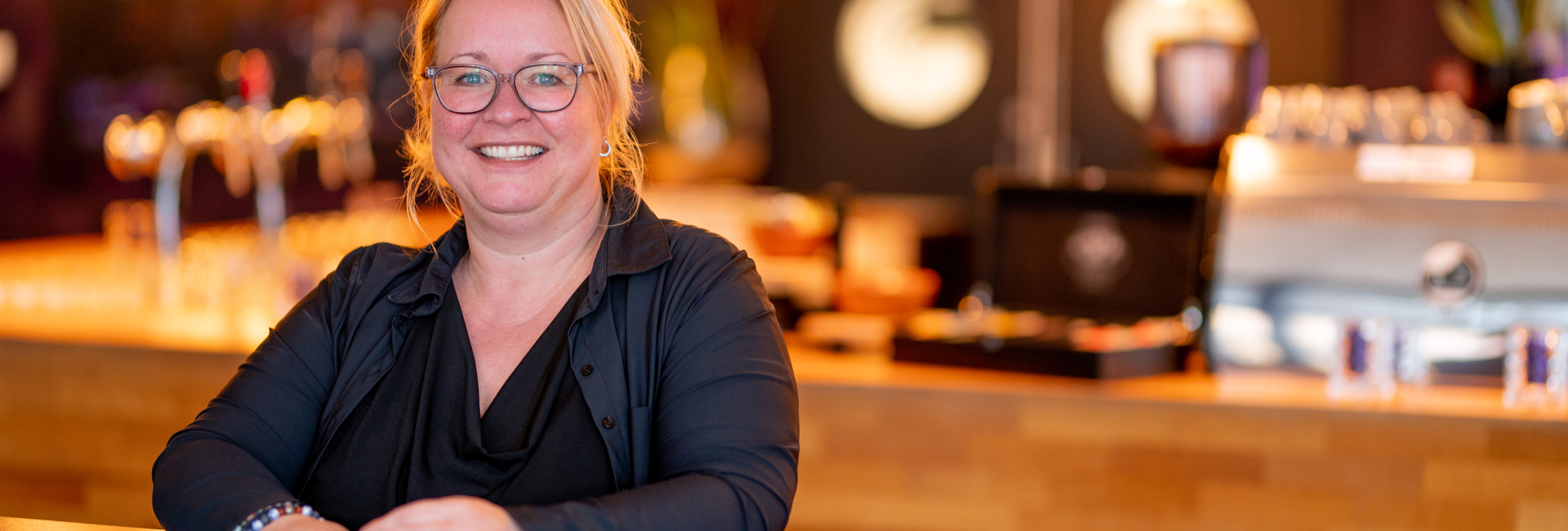 Esther Manager Events & Horeca - (Frits de Beer)