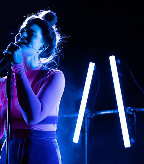 Kirsten Van Teijn JALOEZIE IS EEN BITCH (Casper Koster) Scenefoto 6