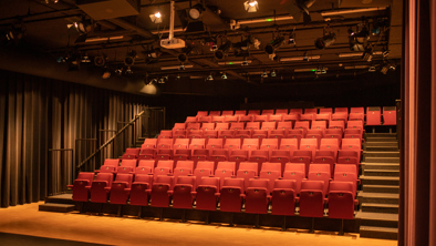 Kleine Zaal Vanaf Toneel (Frits De Beer)