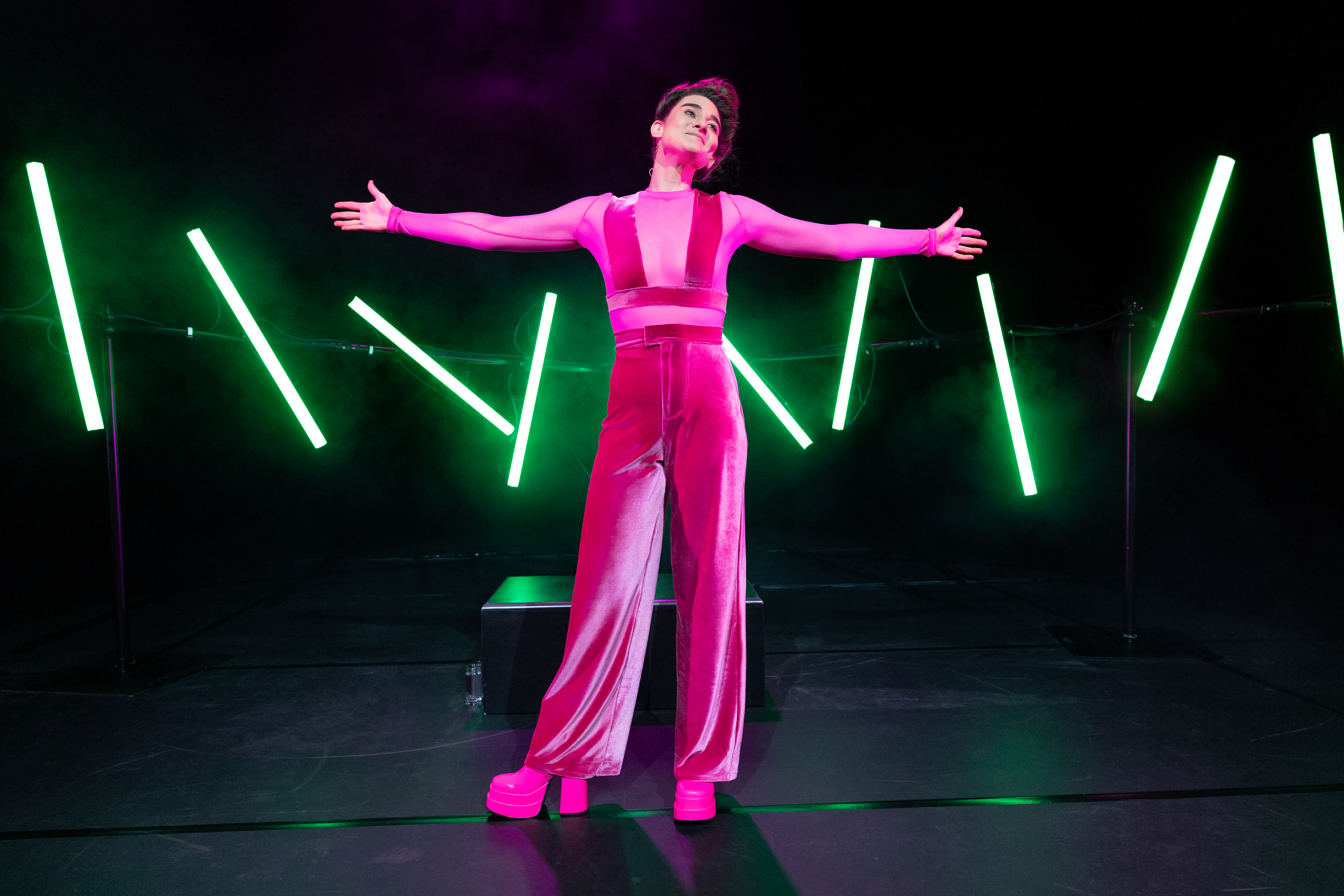 Kirsten Van Teijn JALOEZIE IS EEN BITCH (Casper Koster) Scenefoto 4