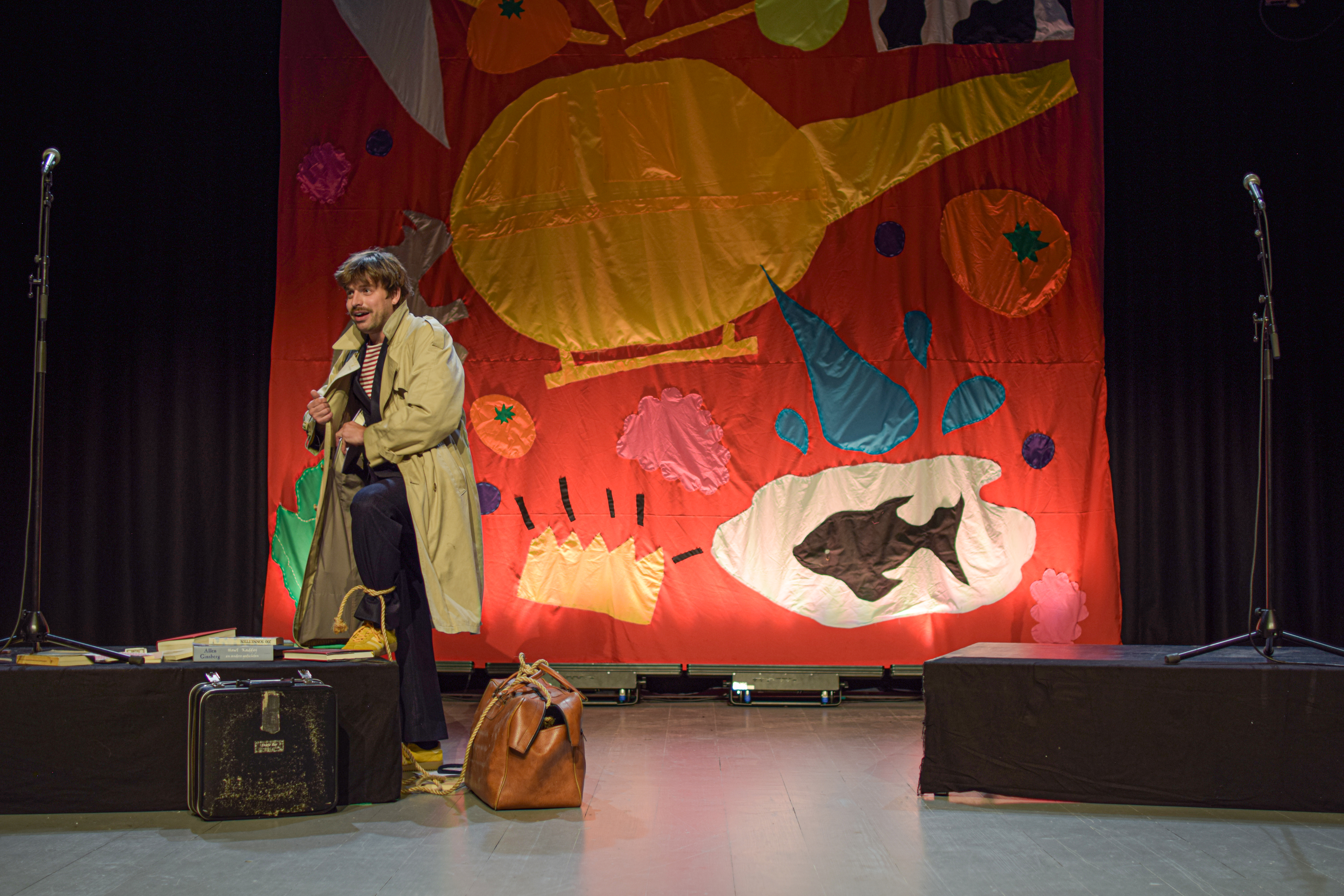 04. Joost Oomen Alledichtershebbengoudenhelikopters (C) Esther Lutgendorff