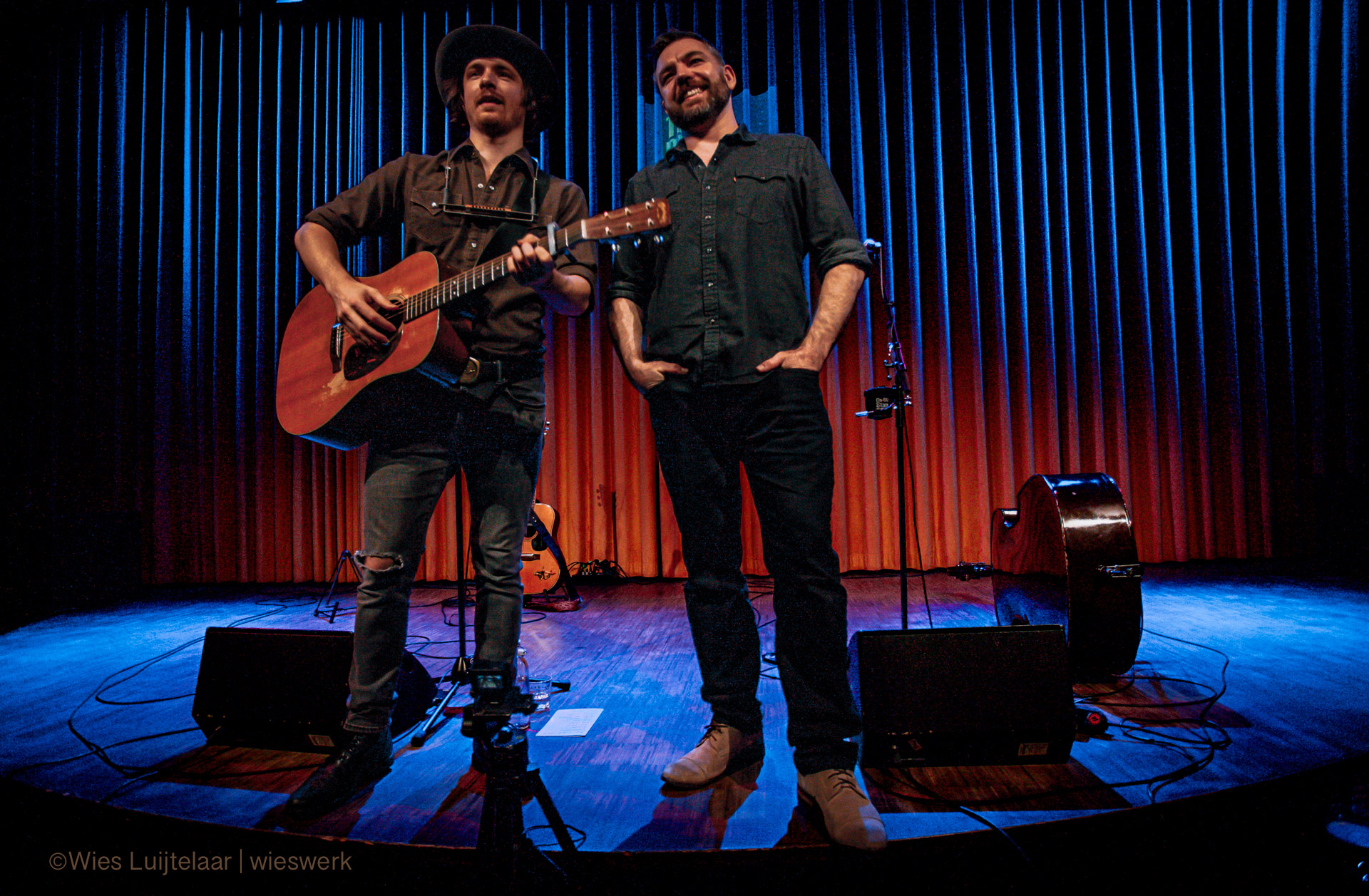 Davidluningdubinposedbywies