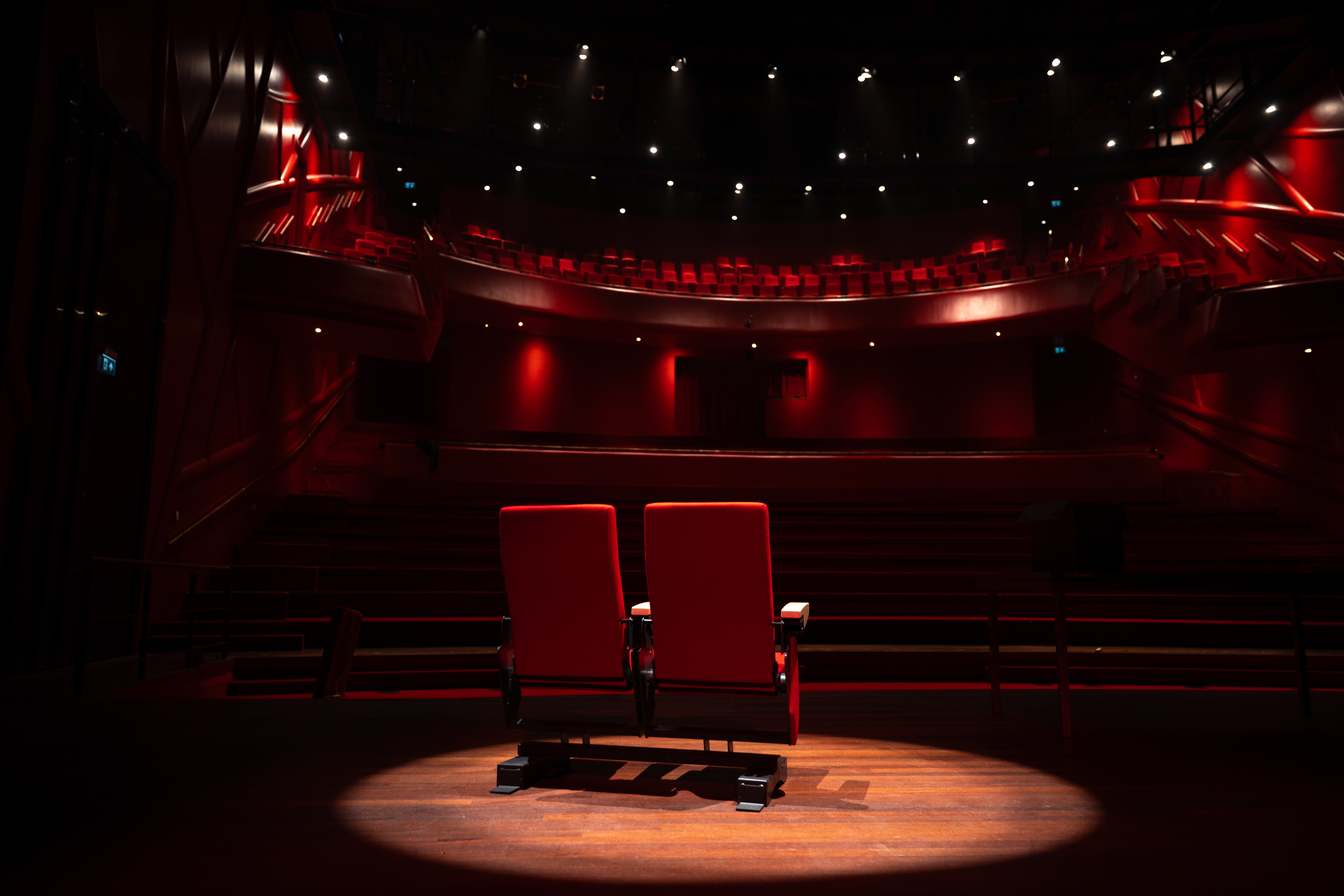 Nieuwe Stoelen Cool20240717 2422