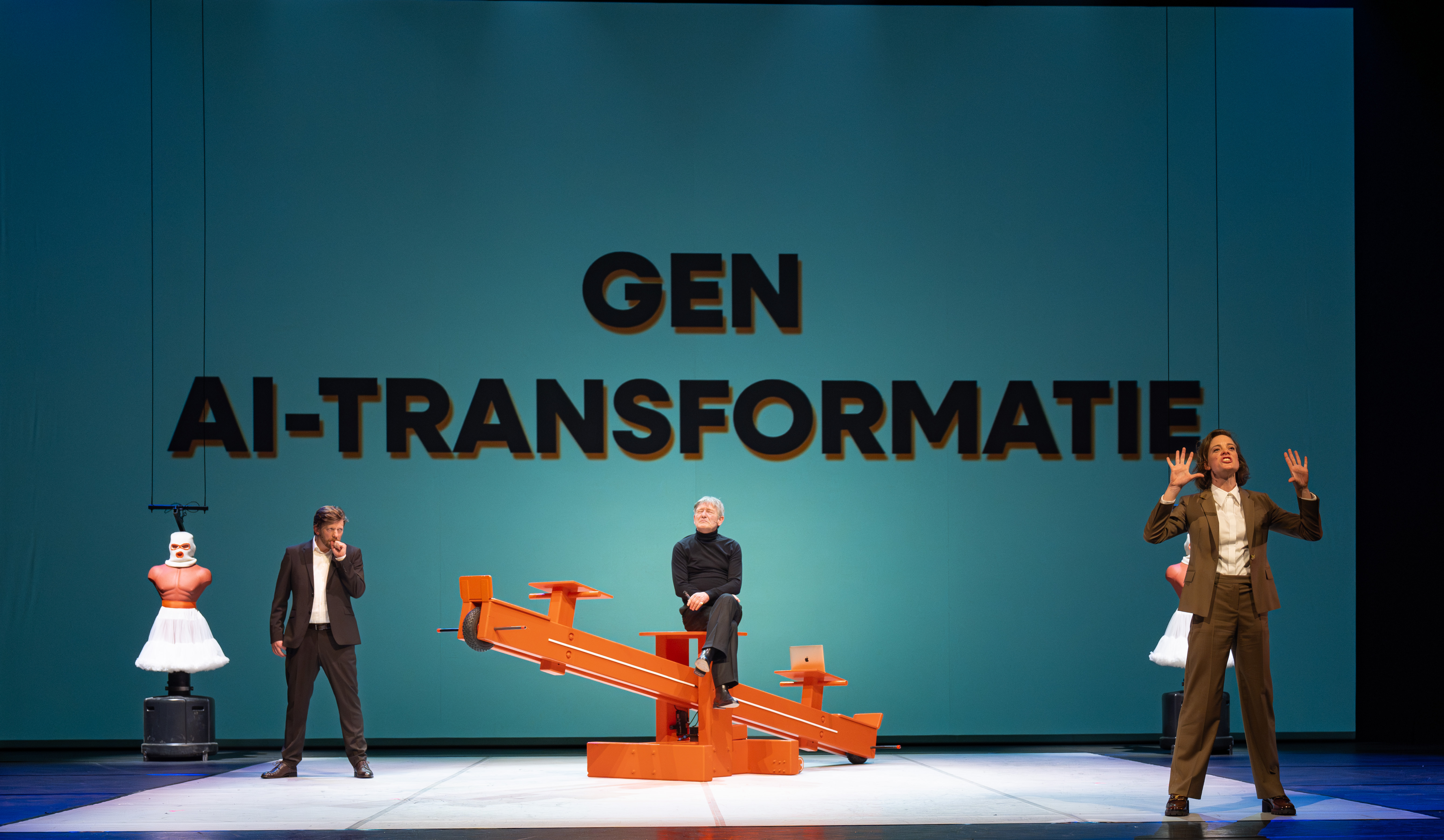 DE VERLEIDERS Bureau Buitenschot (Ben Van Duin) Scenefoto (3)