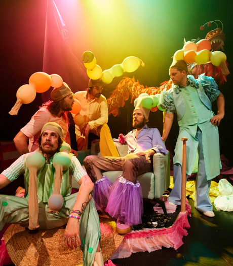 Zoutmus Vieren Met Z'n Vijven Scenefoto's (Hans Boddeke) 038