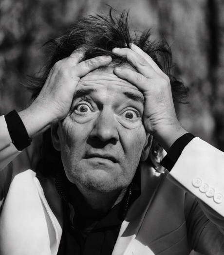 André Manuel De Zieke Geest (Roger Cremers) 2 CAMPAGNEBEELD