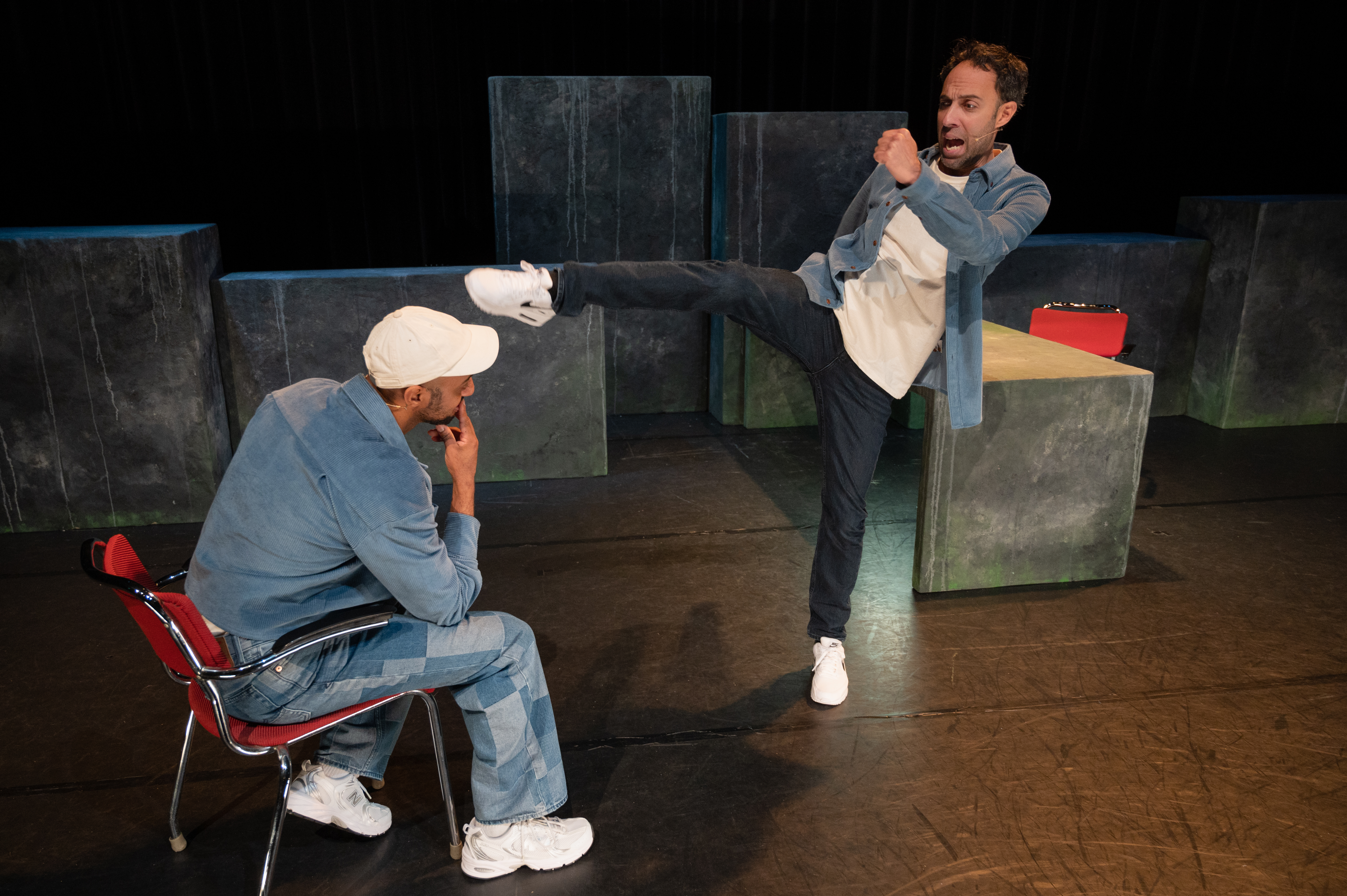 George Eran Producties Je Mag Ook Niks Meer Zeggen Christel De Wolff Scèenefoto 5