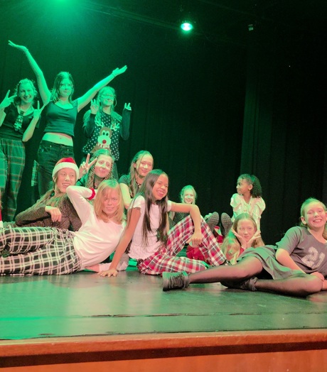 Dancefirst Kerstshow Verkleind