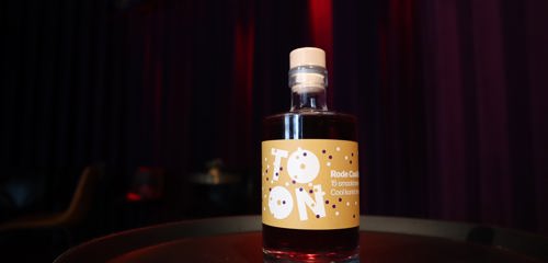 Toon Likeur Product Foto Voor Web