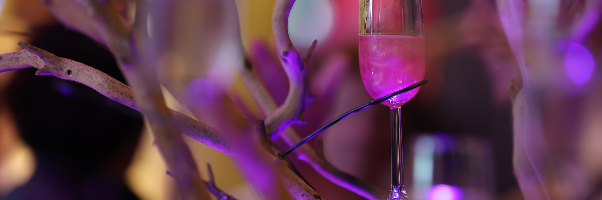 Kerstborrel of nieuwjaarsfeest óp het podium